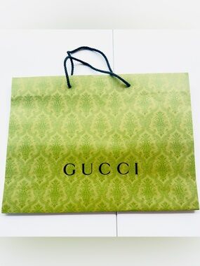 Gucci Authentic Paper Shopping Gift Bag Tote Green Damask Print Embossed 19x14